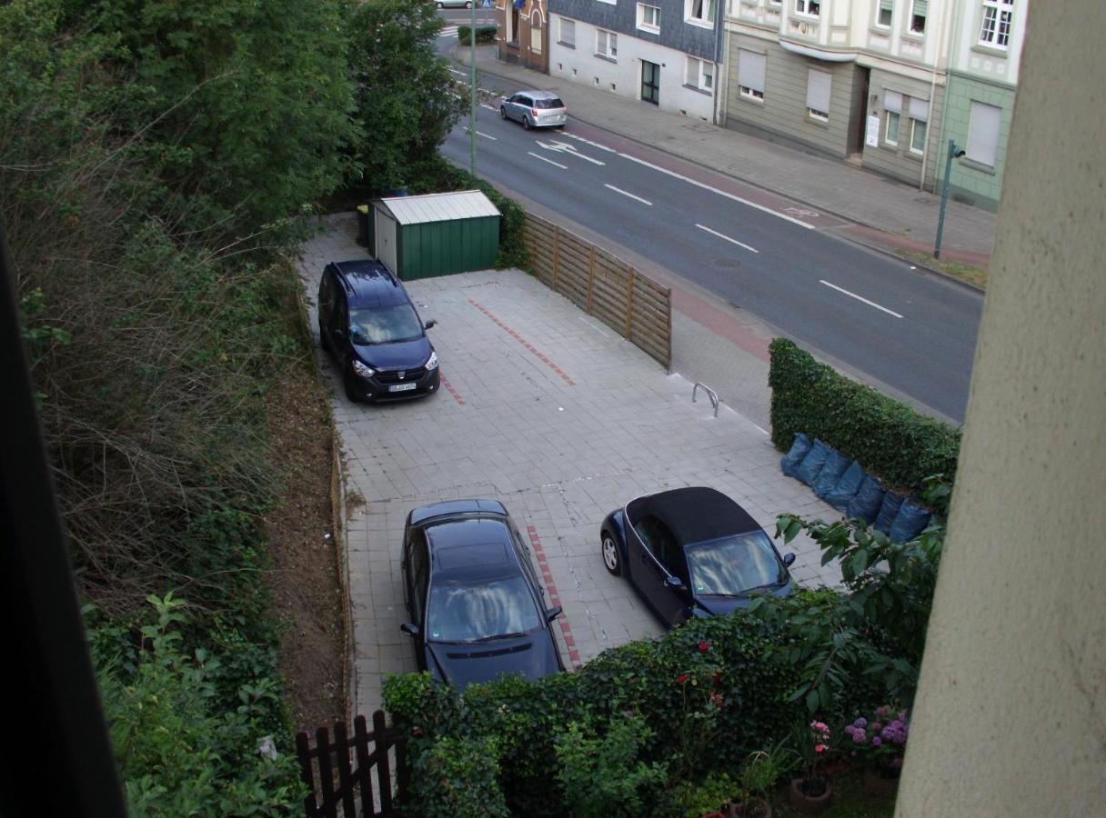 Schoenes Doppelbettzimmer Im Untergeschoss Inkl Parkplatz Nach Verfuegbarkeit Séjour chez l'habitant