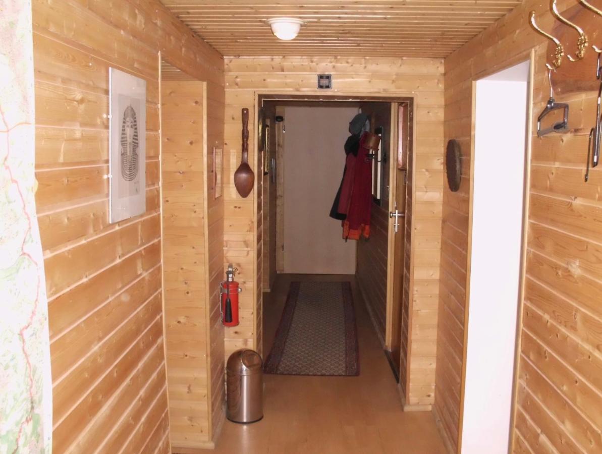 Schoenes Doppelbettzimmer Im Untergeschoss Inkl Parkplatz Nach Verfuegbarkeit Séjour chez l'habitant Essen